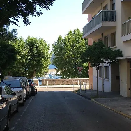 Goeland 1,climatise, Wifi Et Sa Terrasse A 150 M De La Apartment Toulon